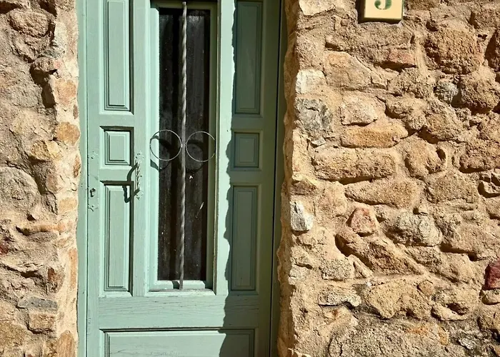 Casa Forta, Charm Between Vines
