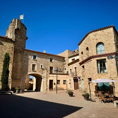Casa Forta, Charm Between Vines