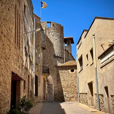 Casa Forta, Charm Between Vines * Capmany